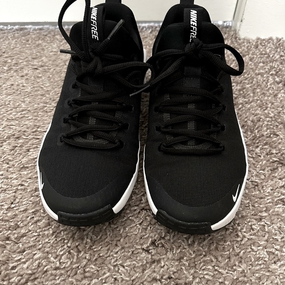 Nike Free Metcon 6 Women’s Sneakers | Size 6 - Picture 4 of 8